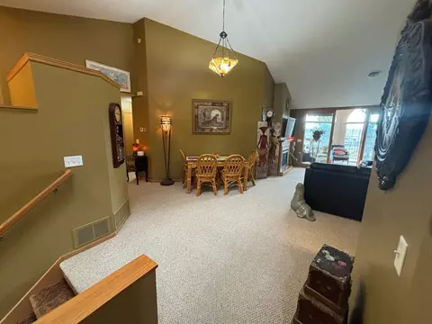 2202 10th Ave SE, Willmar, MN 56201 photo 14