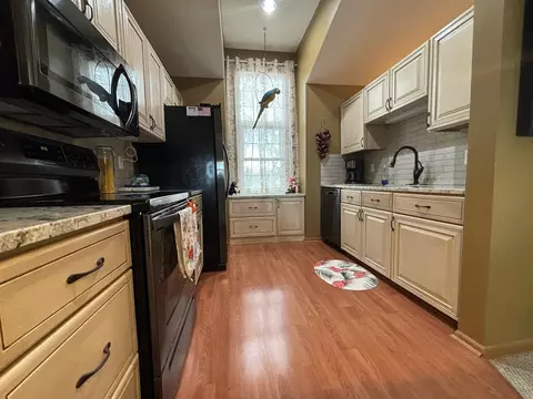 2202 10th Ave SE, Willmar, MN 56201 photo 9