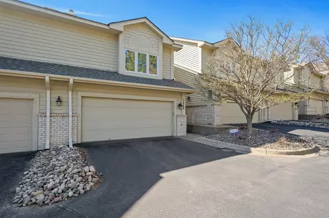 7060 Cahill Rd, Edina, MN 55439