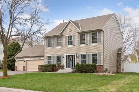 13866 Fawn Ridge Way, Apple Valley, MN 55124