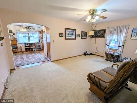 331 S 9th St, Bird Island, MN 55310 photo 10