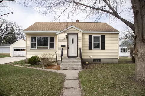 135 24th Ave S, Saint Cloud, MN 56301