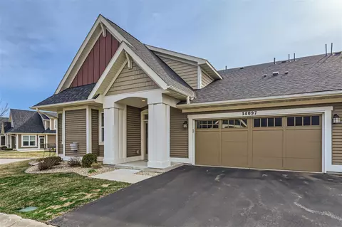 14097 Burnley Way #2002, Rosemount, MN 55068