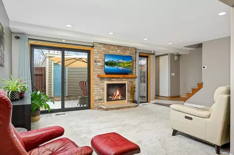 4657 Cedar Lake Rd S, Saint Louis Park, MN 55416