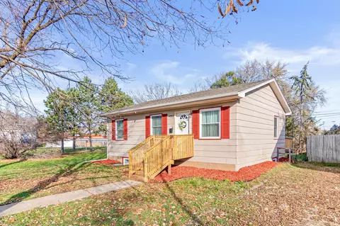 1486 Albemarle St, Saint Paul, MN 55117