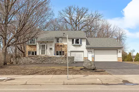 4210 Lake Dr, Robbinsdale, MN 55422