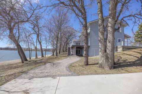 22770 Red Rock Shores Dr SW, Hoffman, MN 56339