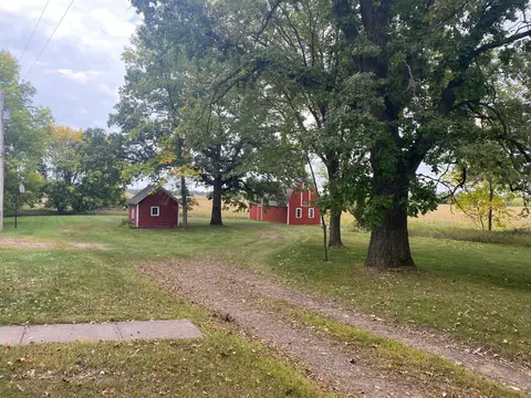 8934 85th Ave, Milaca, MN 56353 photo 9