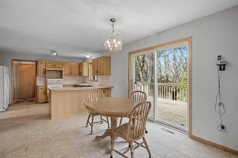 Dining - 27975 Thomas Ave, Webster, MN 55088 photo 2 of 5