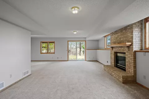 Living - 27975 Thomas Ave, Webster, MN 55088 photo 3 of 11