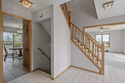 Entry Way - 27975 Thomas Ave, Webster, MN 55088 photo 3 of 7