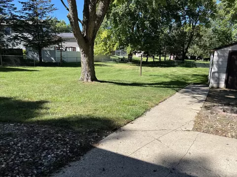 440 Cindy St, Windom, MN 56101 photo 38