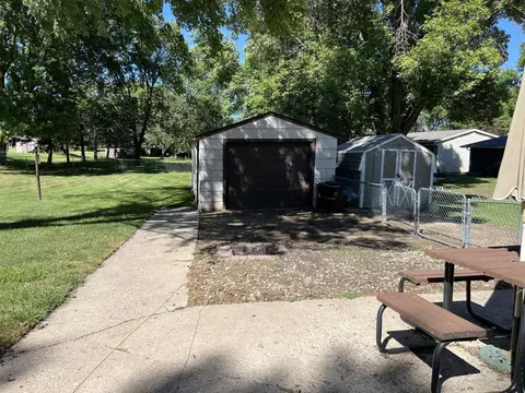 440 Cindy St, Windom, MN 56101 photo 36