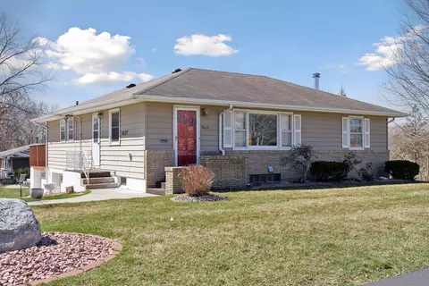 5627 32nd Ave N, Crystal, MN 55422