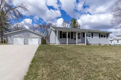 306 N 14th St, Kerkhoven, MN 56252