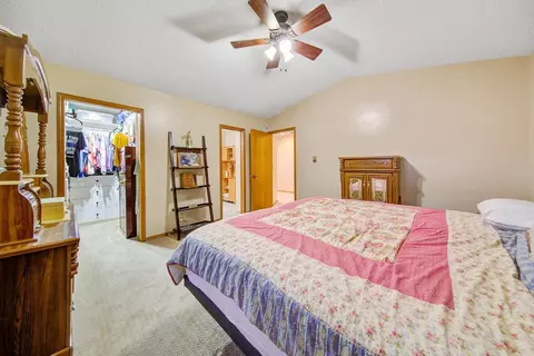 Bedroom - 1813 7th St NW, Faribault, MN 55021 photo 7 of 8