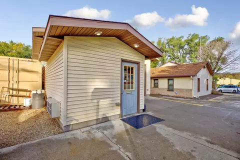Exterior - 1813 7th St NW, Faribault, MN 55021 photo 15 of 21
