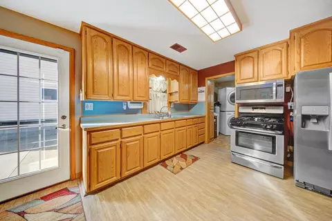 Kitchen - 1813 7th St NW, Faribault, MN 55021 photo 1 of 5