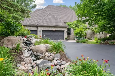 19435 Waterford Pl, Shorewood, MN 55331