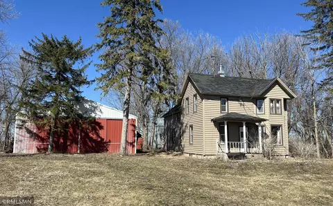 41220 Highway 52 Blvd, Zumbrota, MN 55992