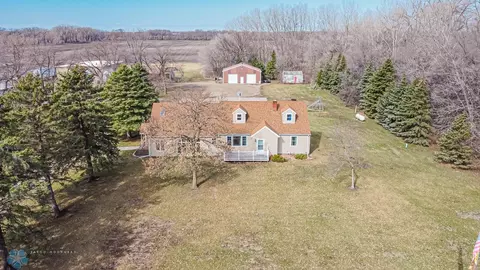 7025 170th Ave SE, Abercrombie, ND 58018