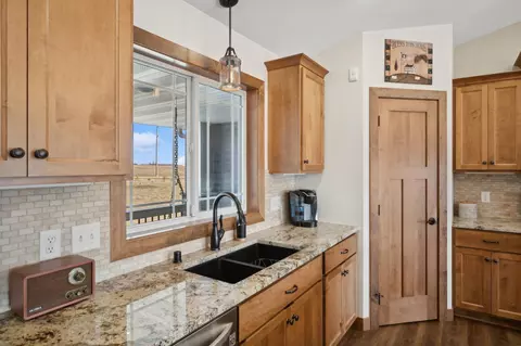 Kitchen - 7205 63rd St NW, Maple Lake, MN 55358 photo 4 of 6