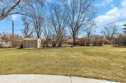 Exterior - 440 8th Ave N, Cold Spring, MN 56320 photo 6 of 9