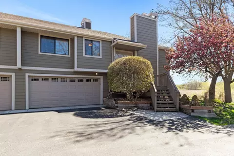 4510 Quantico Ln N, Plymouth, MN 55446