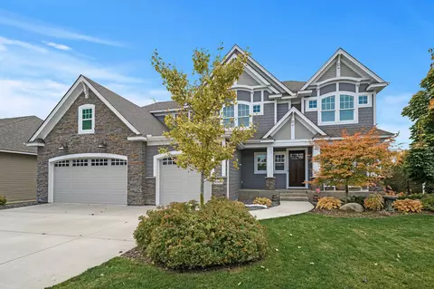 10909 Brookside Trl, Champlin, MN 55316