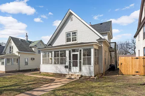 1942 Lincoln St NE, Minneapolis, MN 55418