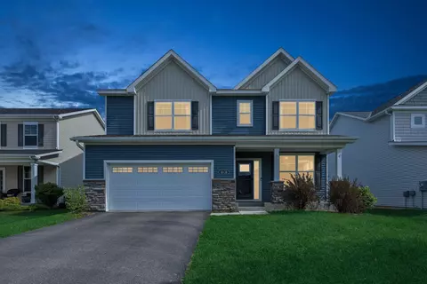 18138 Gladstone Trl, Lakeville, MN 55044