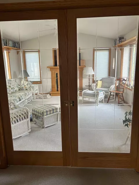 2406 10th St SW, Willmar, MN 56201 photo 6