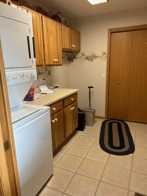2406 10th St SW, Willmar, MN 56201 photo 11