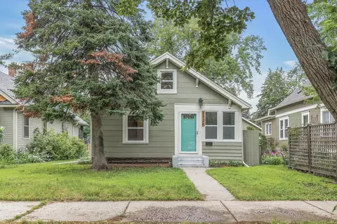 3826 21st Ave S, Minneapolis, MN 55407