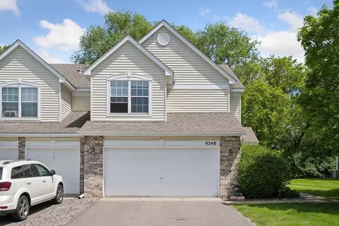 9248 Merrimac Ln N, Maple Grove, MN 55311