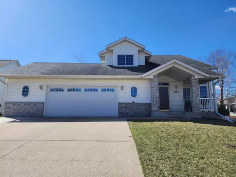1165 Sunnydale Ln SE, Owatonna, MN 55060