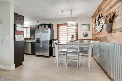 601 Willow Ct, Horace, ND 58047 photo 9