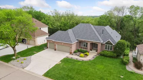2651 Ashley Ter, New Brighton, MN 55112