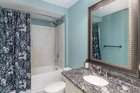 Bath - 3111 Maple Dr, Prior Lake, MN 55372 photo 2 of 2