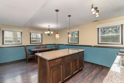 Kitchen - 3111 Maple Dr, Prior Lake, MN 55372 photo 3 of 4