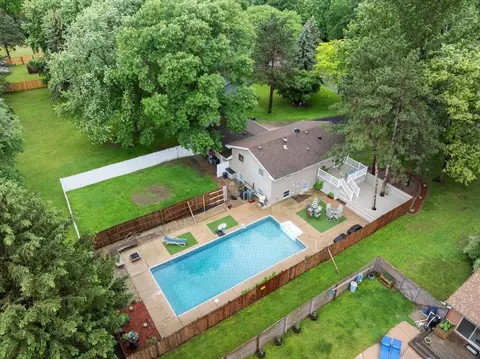 158 Greaton Rd, New Richmond, WI 54017