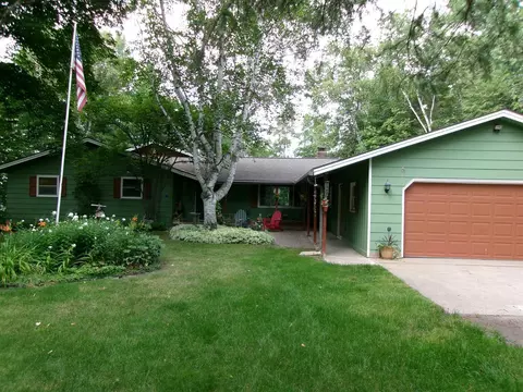 615 S Movil Lake Rd NE, Bemidji, MN 56601