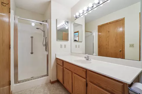 4139 Ruby Ln, Eagan, MN 55122 photo 12