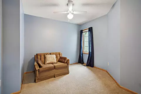 4139 Ruby Ln, Eagan, MN 55122 photo 11