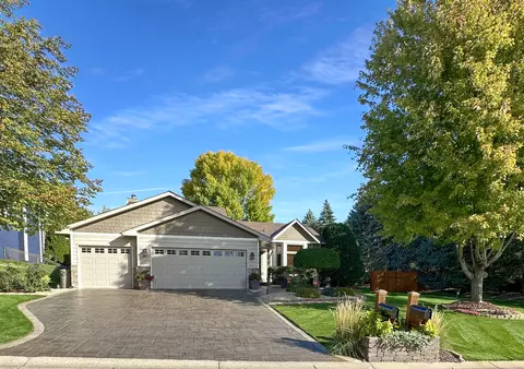 13100 56th Ave N, Plymouth, MN 55442