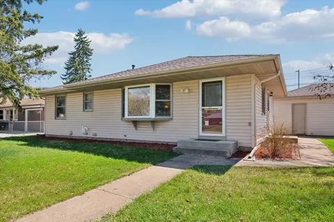 7015 90th St S, Cottage Grove, MN 55016