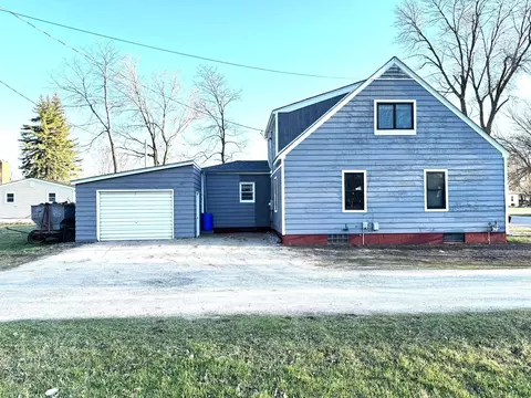 Exterior - 209 S 7th St, Olivia, MN 56277 photo 11 of 12