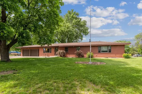 740 Albert St #A, Prescott, WI 54021