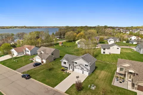 5079 Ingram Ave SW, Howard Lake, MN 55349
