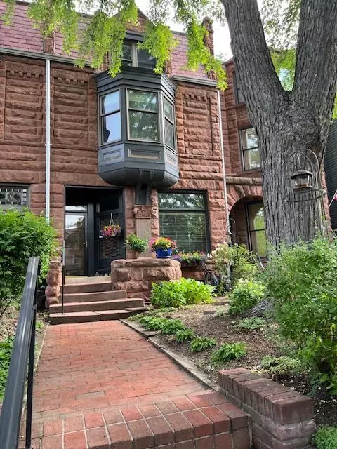 735 Lincoln Ave, Saint Paul, MN 55105